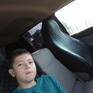 Meet your Posher, Elmi